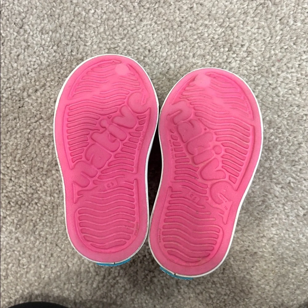 Pink Native Jefferson Child Shoes - Picture 2 of 4
